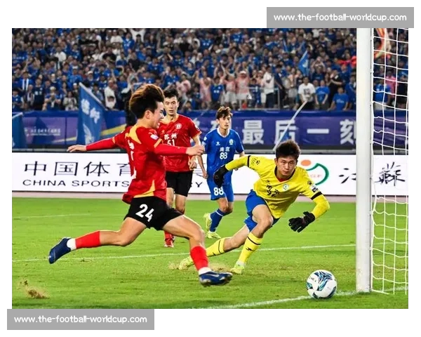 苏超流量狂欢下的暗礁：宿迁队争议折射草根赛事商业化困局